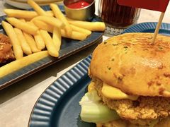 -必胜客(东部星悦天地店)