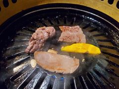 -炼火烤肉店