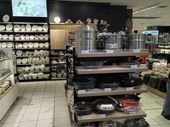 -丽达购物中心(崂山店)