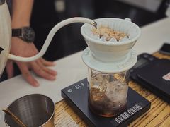 -无牌咖啡&酒馆