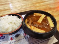 -万和春排骨砂锅米饭(新业广场店)