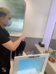 -PE SALON