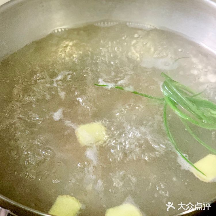 周末烹饪课，十分钟搞定快手菜——白灼蛏子