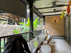 -植物园哈利亚餐厅