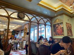 -秘密旅行Bonjour(黑金冠 江南西店)