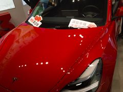 -TESLA 特斯拉(上海太古汇体验店)