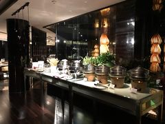 -唐拉雅秀酒店-西锦汇空中BBQ·思创餐厅