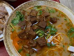 -金杨拉面王小吃面馆·牛三宝面·红烧牛肉粉