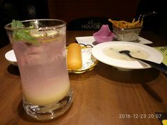 优格气泡蓝莓-豪客来牛排(空港华联店)