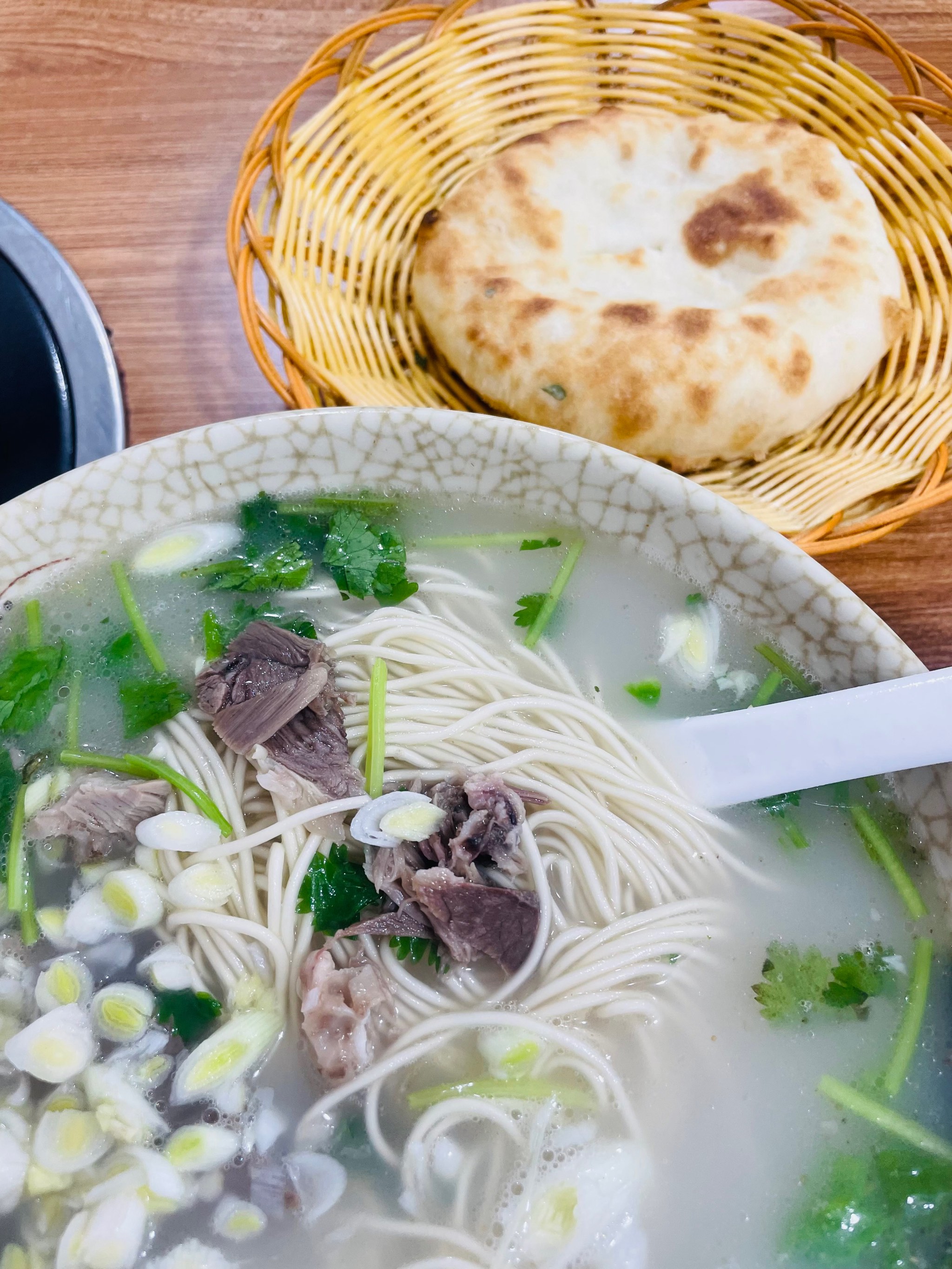 羊汤大饼图片