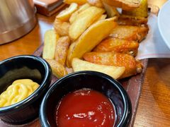 -Mr.Pizza米斯特比萨(五四广场青岛首店)