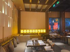 -洛缦音乐餐厅(工业展览馆万象城店)