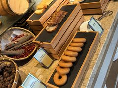 -大中华希尔顿酒店-念自助餐·海南美食·三文鱼
