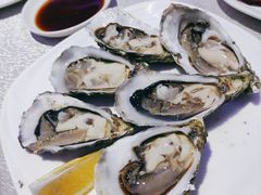 -亚洲国际大酒店·云顶阁旋转自助餐厅