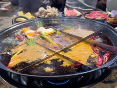 -正南齊北重庆老火锅(光华村直营店)