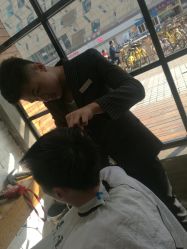 -川禾美发沙龙