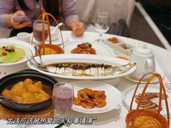 -万龙洲海鲜(大兴绿地缤纷城店)