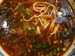 -牛一嘴·兰州牛肉面·大盘鸡(财富中心店)