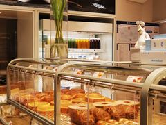 面包甜点陈列柜-好利来(欢乐谷店)