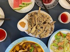 -伊带伊路新疆美食府(呼家楼店)