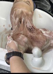 -藤野造型烫发染发