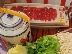 -沙胆彪炭炉牛杂煲(上海日月光广场店)