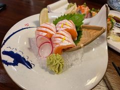 三文鱼腩刺身-熊藏居酒屋(kkone店)