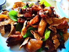 -美顺香食府鱼头老店(雪野湖店)