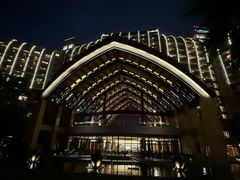 -三亚湾海居雅高铂尔曼度假酒店