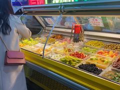 自助取餐区-老炳·七丛松甘草水果
