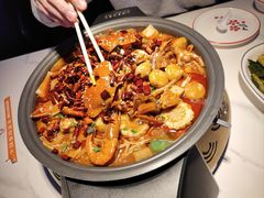 -徐记小怪兽肉蟹煲(中央大街店)