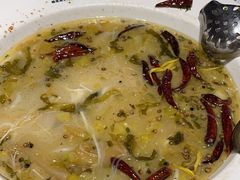-渔语鱼新川菜Bistro(万象天地店)