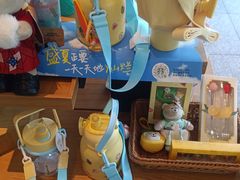 -星巴克臻选(盐城金鹰聚龙湖店)