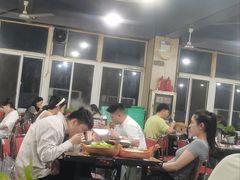-皖北巫氏三胖地锅鸡(长淮总店)