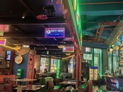 -Famous肥猫墨西哥音乐餐吧(五棵松华熙LIVE店)