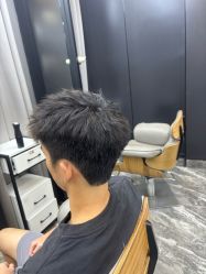 -藤野造型·专业烫染店