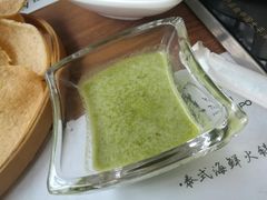 -樾餐厅泰式海鲜火锅(民歌湖店)