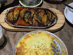 -东口码头·烧鸽子·鱼头泡饼·地方菜(金鹰悦城店)