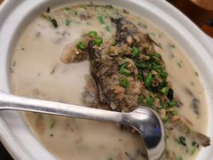 -饭怕鱼·黄焖鲟龙鱼(湖大店)