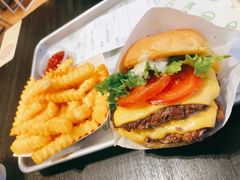 招牌牛肉堡双层-Shake Shack(西单大悦城店)