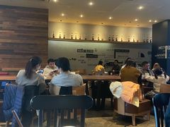 大堂-星巴克臻选(上海长风大悦城店)