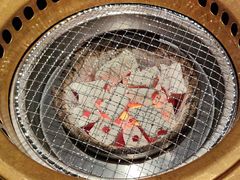 -山川小町·极番烧肉(新地假日广场店)