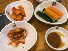-喇喇排骨火锅·传统韩式脊骨汤(望京西园总店)