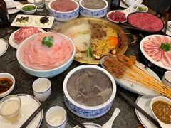 -小天鹅火锅·一线江景洪鼎旗舰店(洪崖洞店)
