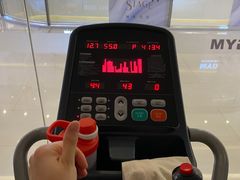 -银吉姆健身(恒隆馆)