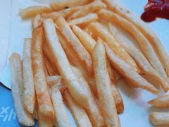 -麦当劳(汉口火车站候车室店)