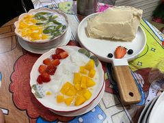 士多啤梨芒果捞河-甜心妈妈·榴莲星级糖水(北京路总店)