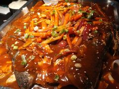 -鸣记脆皮烤鱼·海鲜烤鱼(三八广场店)