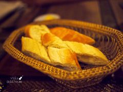 -Old House Restaurant