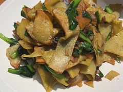 -黄泥岗·地道湖北菜(奥特莱斯店)